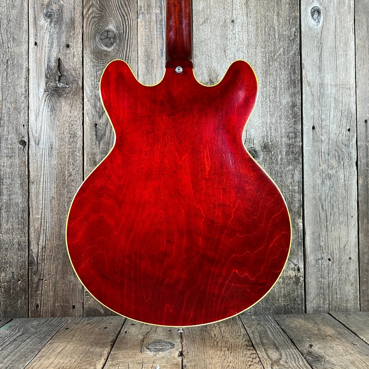 SOLD - Gibson ES - 330 TDC Cherry 1968 - Mahar's Vintage Guitars