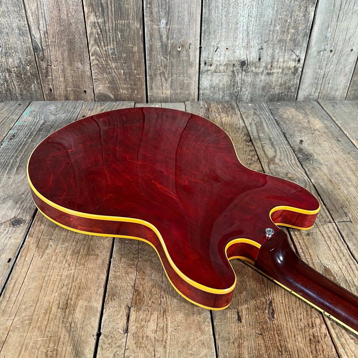 SOLD - Gibson ES - 330 TDC Cherry 1968 - Mahar's Vintage Guitars