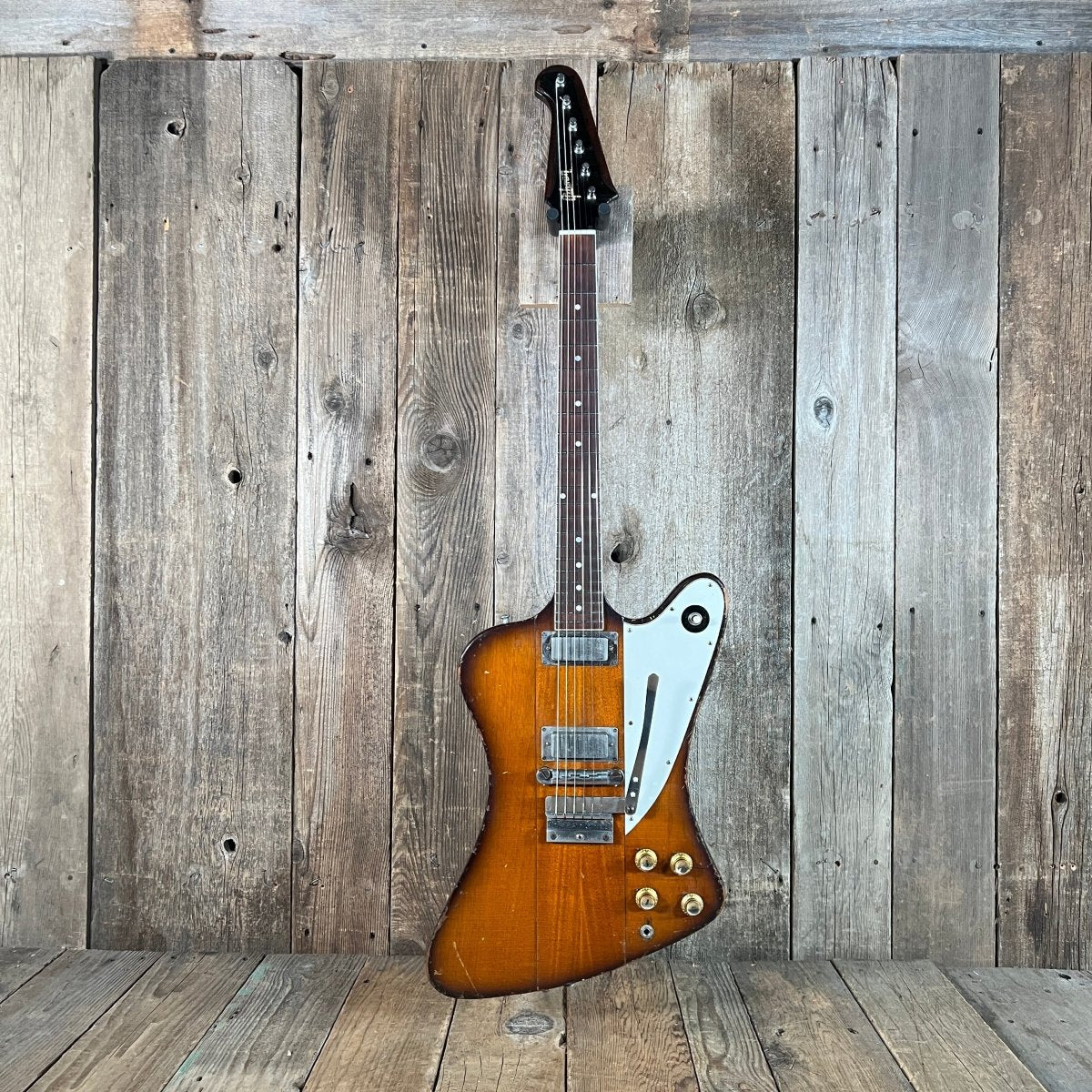 SOLD - Gibson Firebird III 1963 one of 272 made - First Year, Sunburst - Mahar's Vintage Guitars
