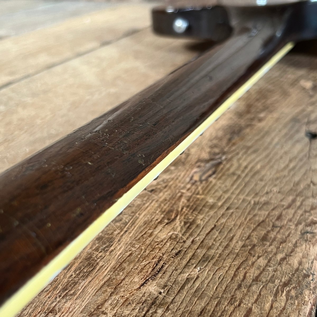 SOLD - Gibson Firebird III 1963 one of 272 made - First Year, Sunburst - Mahar's Vintage Guitars