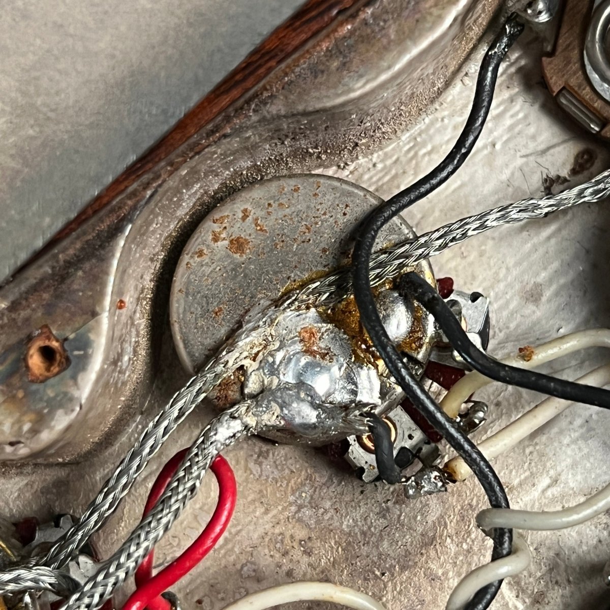 SOLD - Gibson Firebird III 1964 Sunburst - Mahar's Vintage Guitars