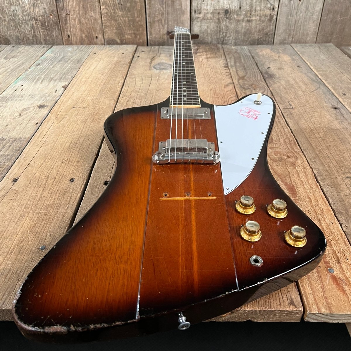 SOLD - Gibson Firebird III 1964 Sunburst - Mahar's Vintage Guitars