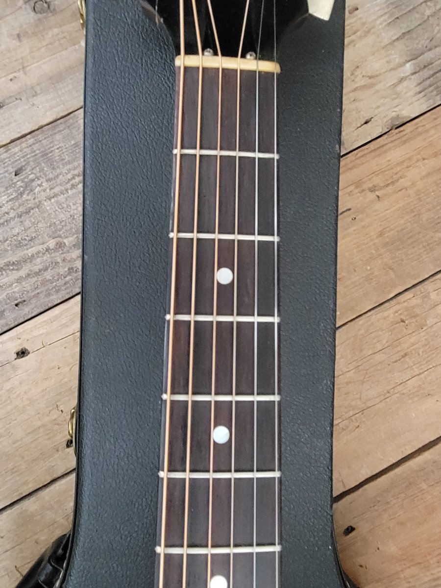 SOLD - Gibson J - 50 Deluxe 1975 Natural - Mahar's Vintage Guitars