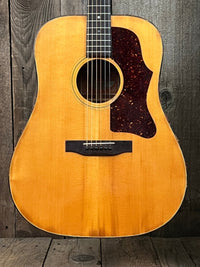 SOLD - Gibson J - 50 Deluxe 1975 Natural - Mahar's Vintage Guitars