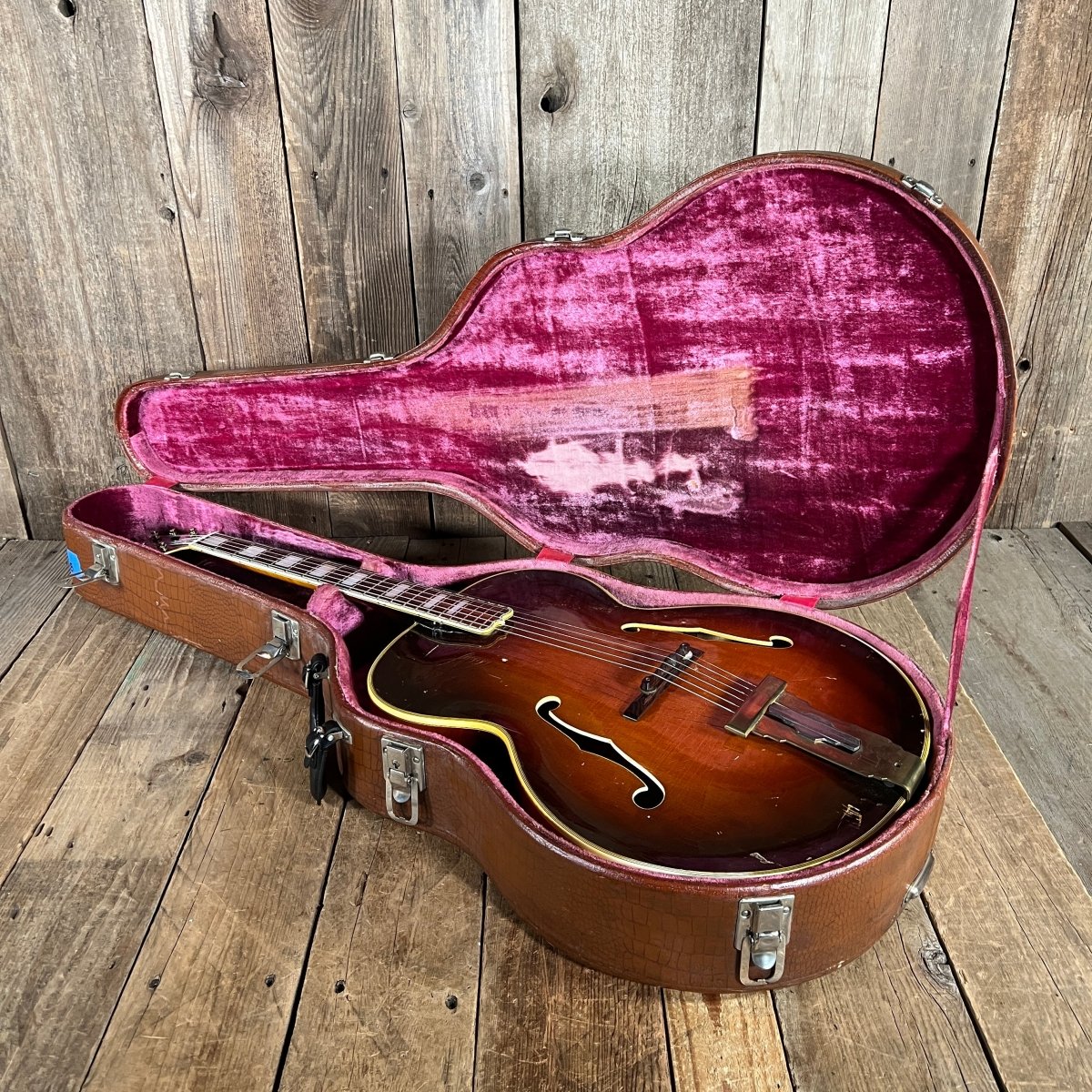SOLD - Gibson L - 5 1948 Sunburst Vintage Archtop Guitar - Mahar's Vintage Guitars