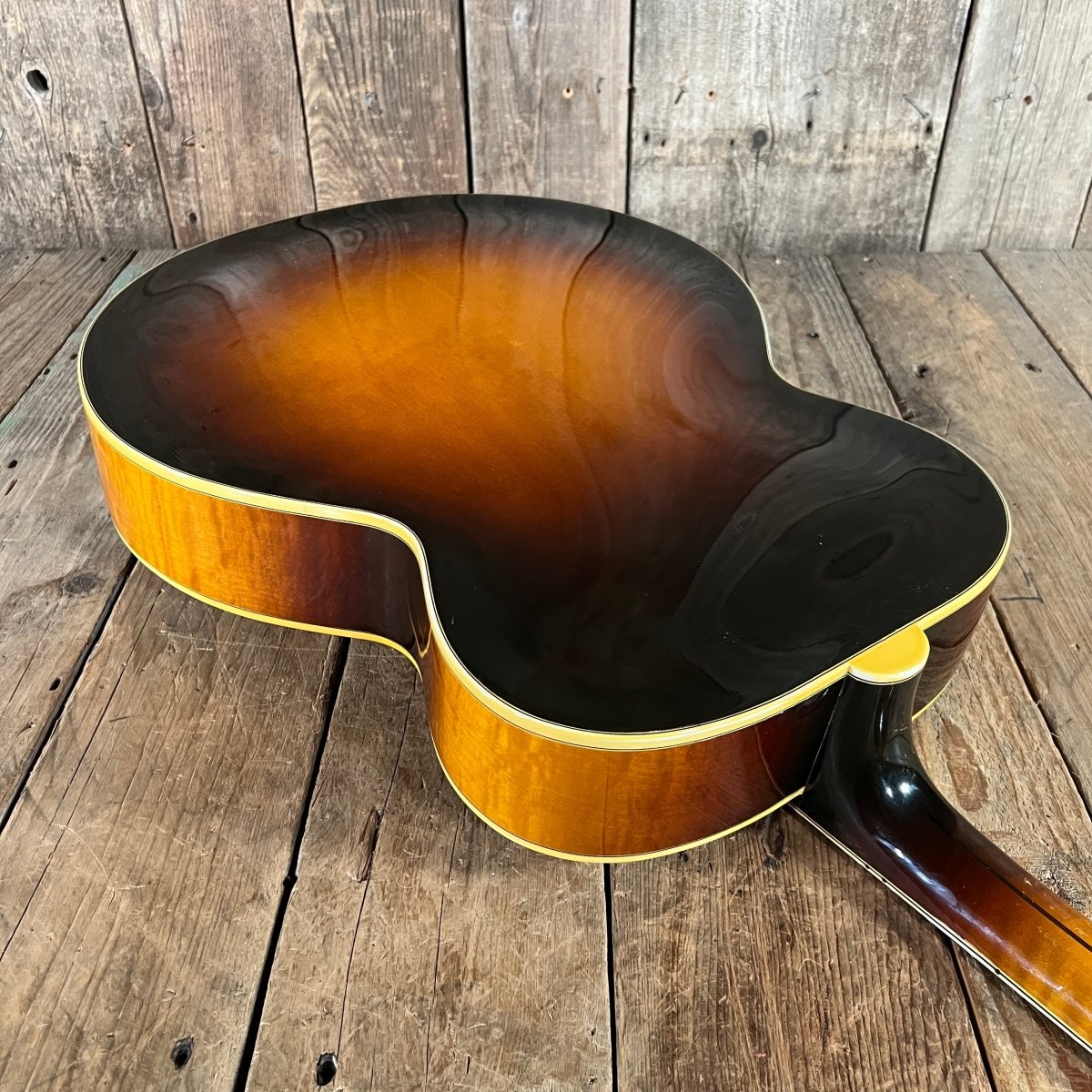 SOLD - Gibson L - 5 1948 Sunburst Vintage Archtop Guitar - Mahar's Vintage Guitars