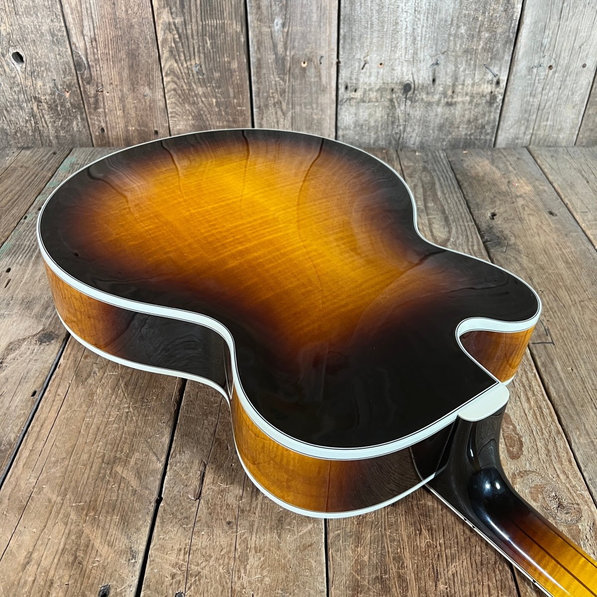 SOLD - Gibson L - 5 Custom Wes Montgomery HSWMVSGH 2007 Sunburst - Mahar's Vintage Guitars