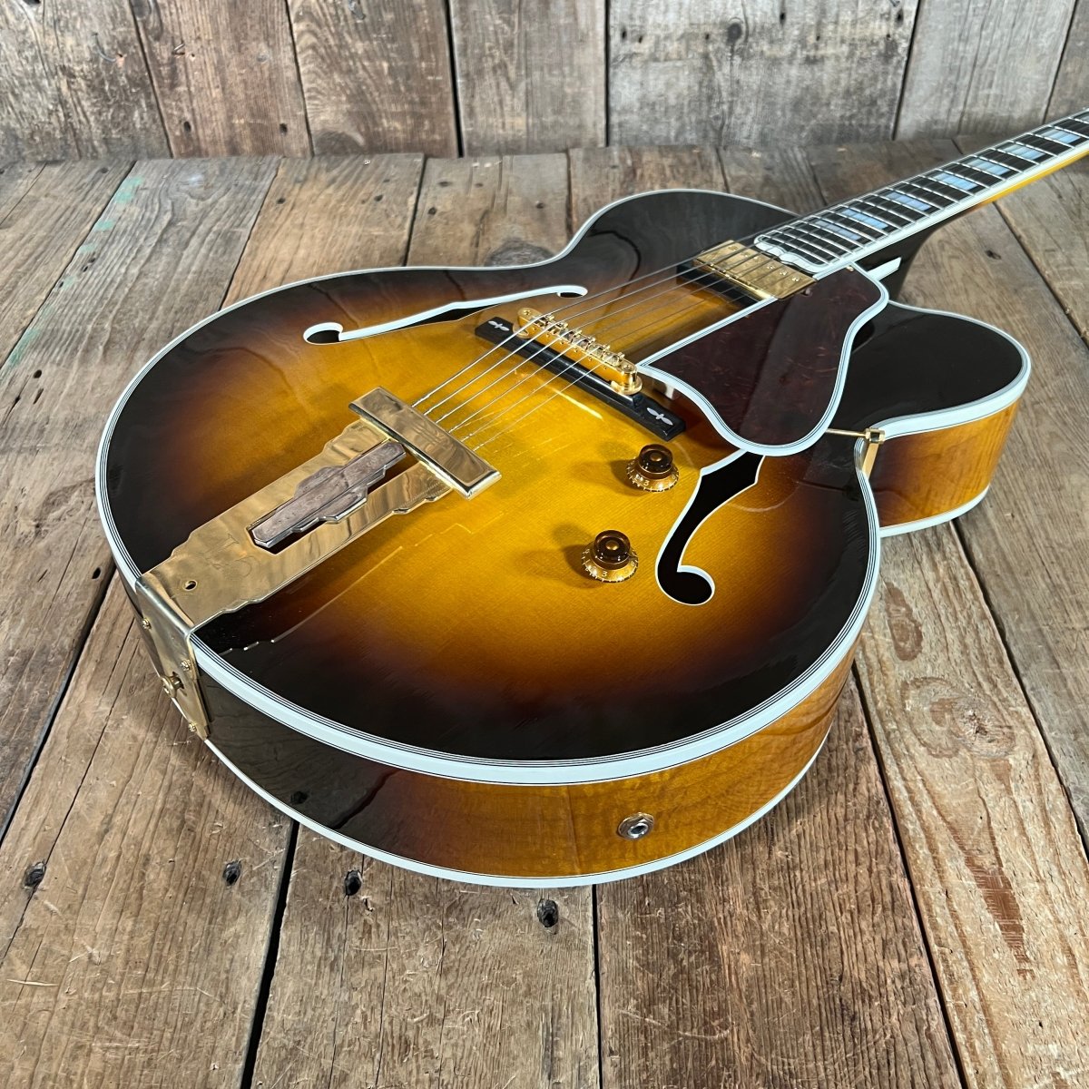 SOLD - Gibson L - 5 Custom Wes Montgomery HSWMVSGH 2007 Sunburst - Mahar's Vintage Guitars