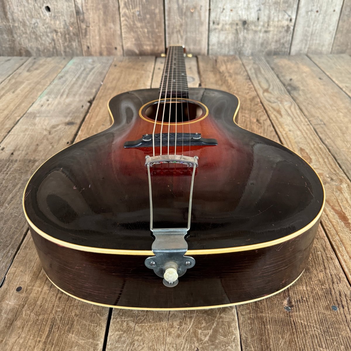 SOLD - Gibson L - 50 Round Hole 1934 Sunburst - Mahar's Vintage Guitars