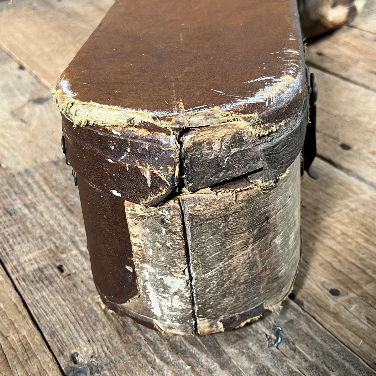 SOLD - Gibson L - 7 Archtop Crack and Repair Free 1949 Cremona Brown Sunburst - Mahar's Vintage Guitars