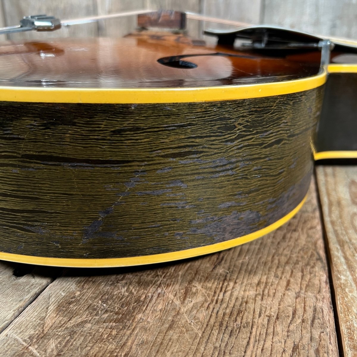 SOLD - Gibson L - 7 Archtop Crack and Repair Free 1949 Cremona Brown Sunburst - Mahar's Vintage Guitars