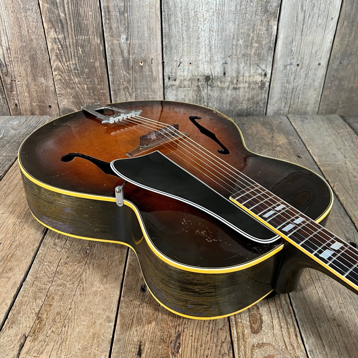 SOLD - Gibson L - 7 Archtop Crack and Repair Free 1949 Cremona Brown Sunburst - Mahar's Vintage Guitars