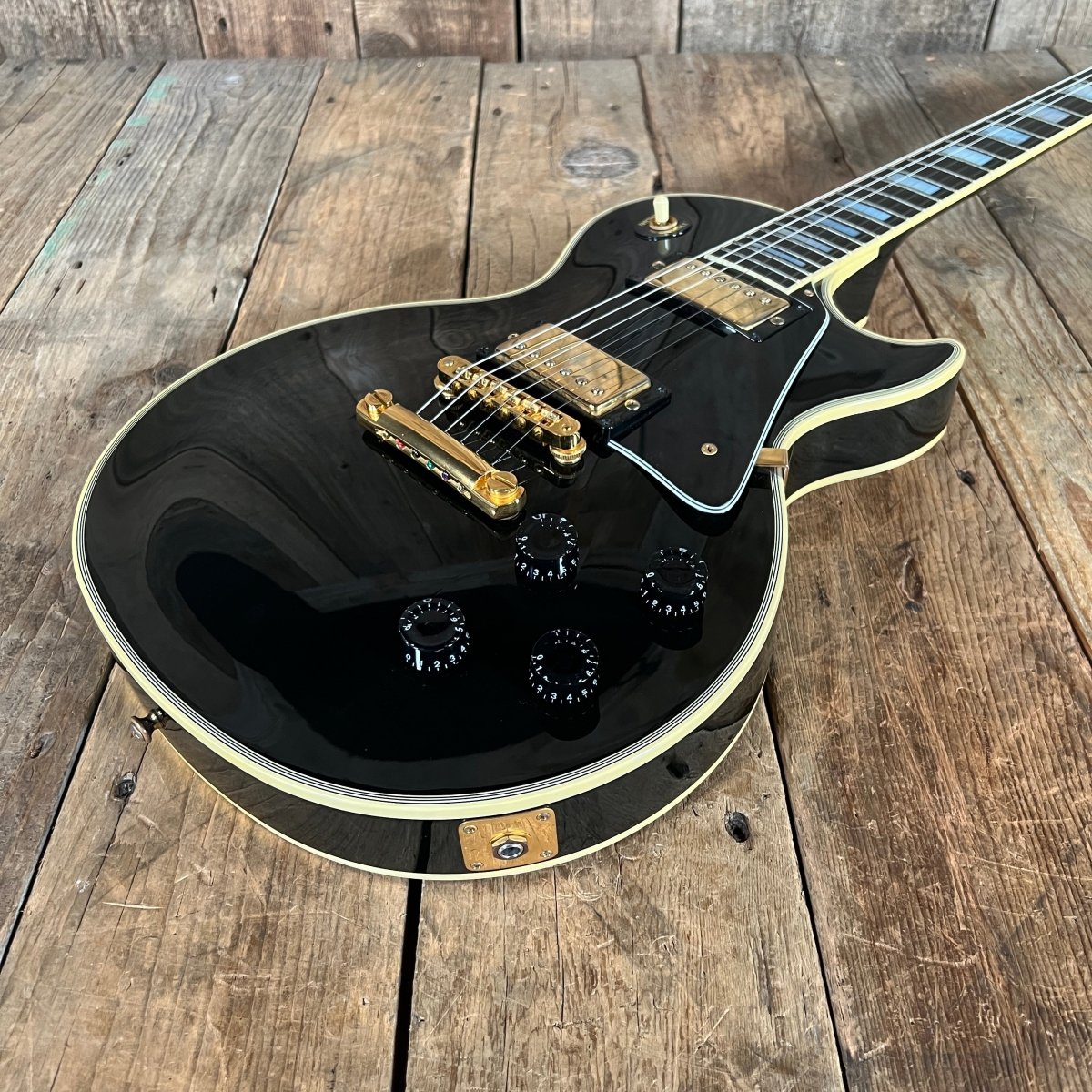 SOLD - Gibson Les Paul Custom 1988 Black Clean with Original Paperwork and Case - Mahar's Vintage Guitars