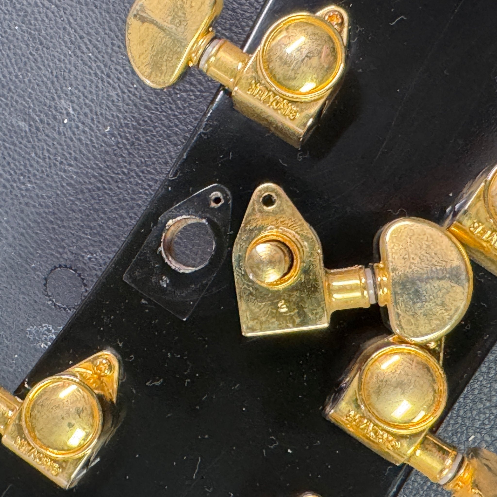 SOLD - Gibson Les Paul Custom '57 Reissue Custom Art & Historic LPB7 Black Beauty 2002 - Mahar's Vintage Guitars