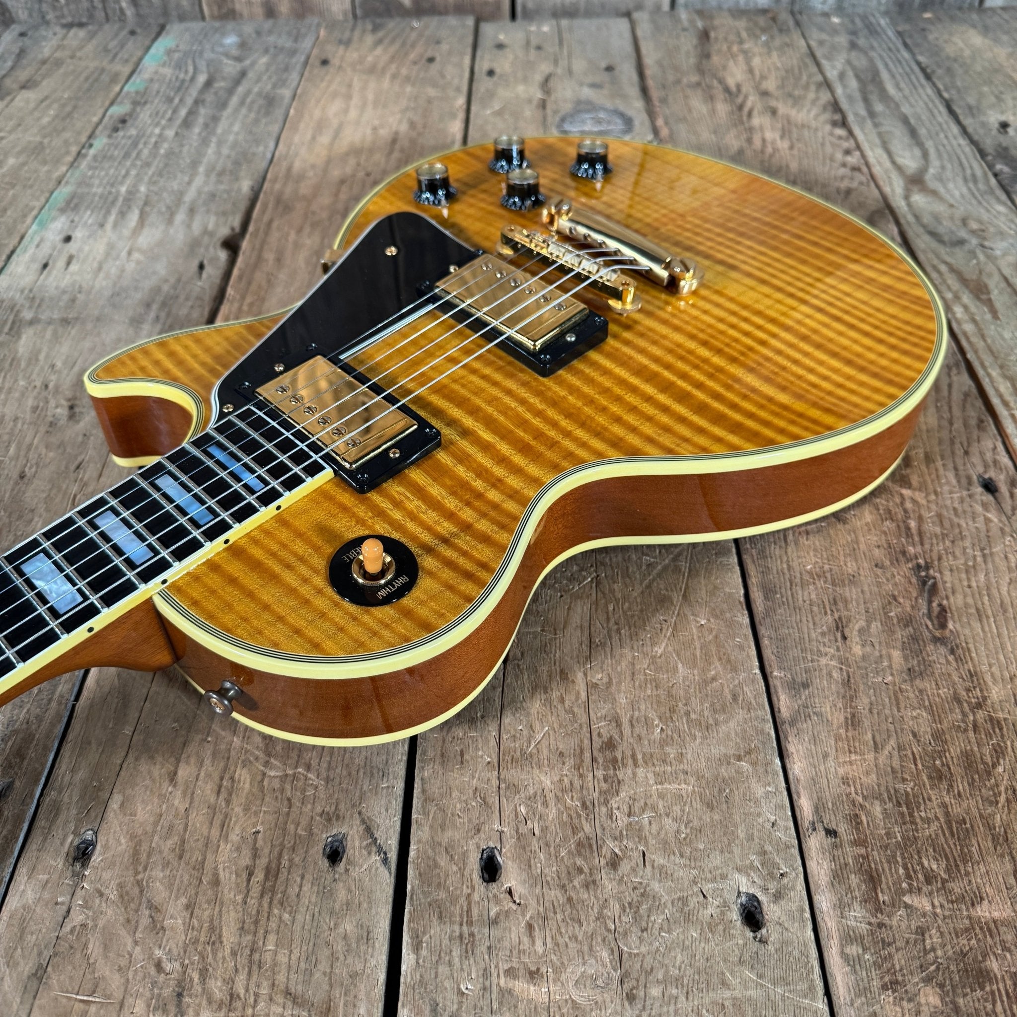 SOLD - Gibson Les Paul Custom '68 Reissue Custom Art & Historic 2004 Natural - Mahar's Vintage Guitars