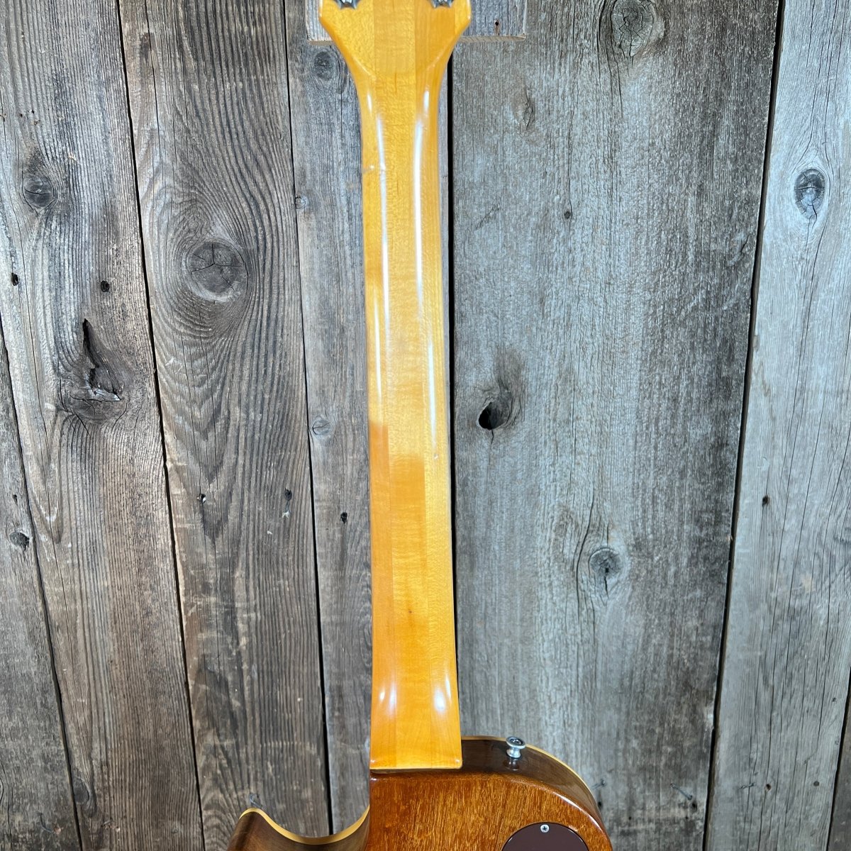 SOLD - Gibson Les Paul Deluxe 1977 Goldtop - Mahar's Vintage Guitars