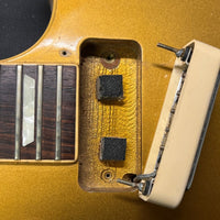 SOLD - Gibson Les Paul Deluxe 1977 Goldtop - Mahar's Vintage Guitars