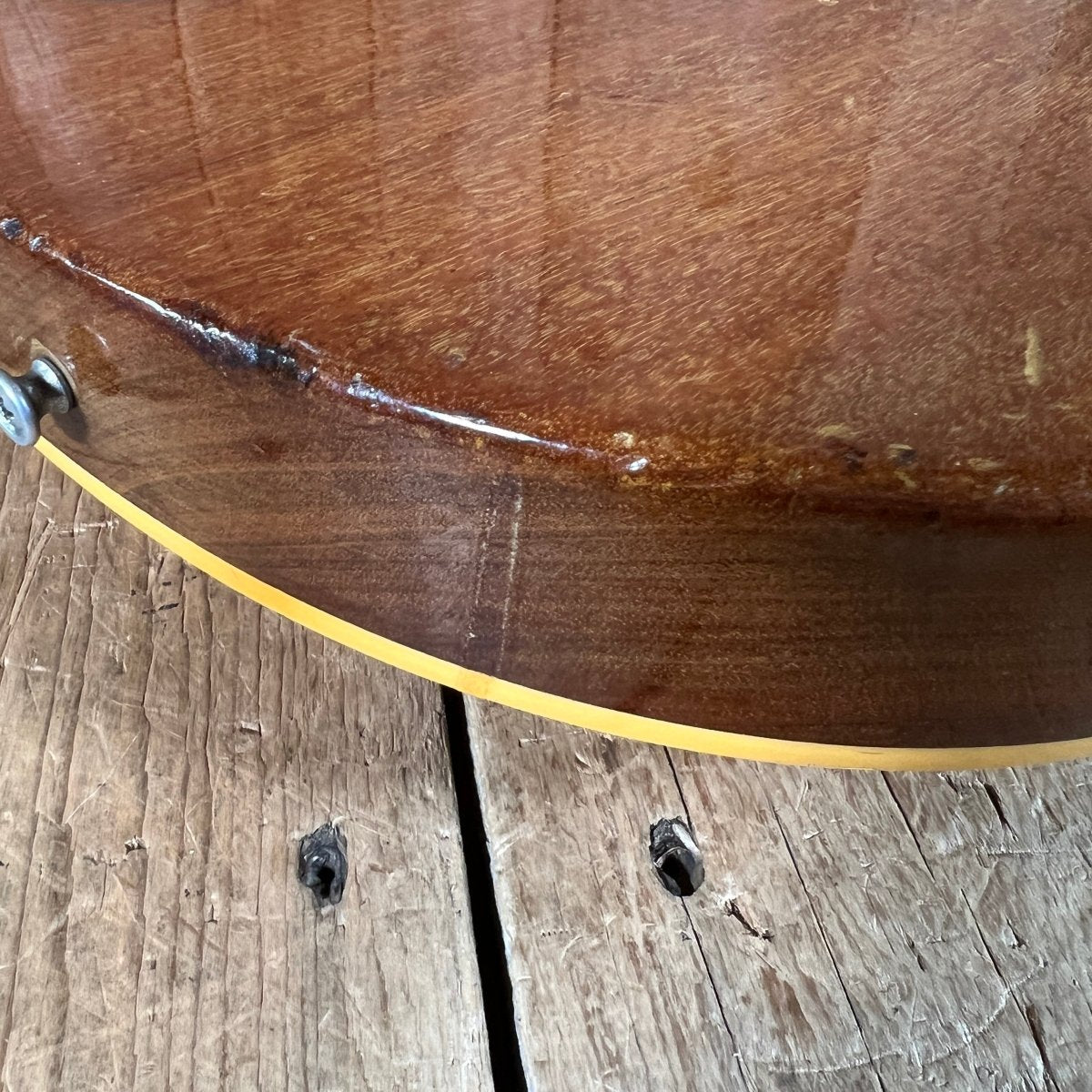 SOLD - Gibson Les Paul Deluxe 1977 Goldtop - Mahar's Vintage Guitars