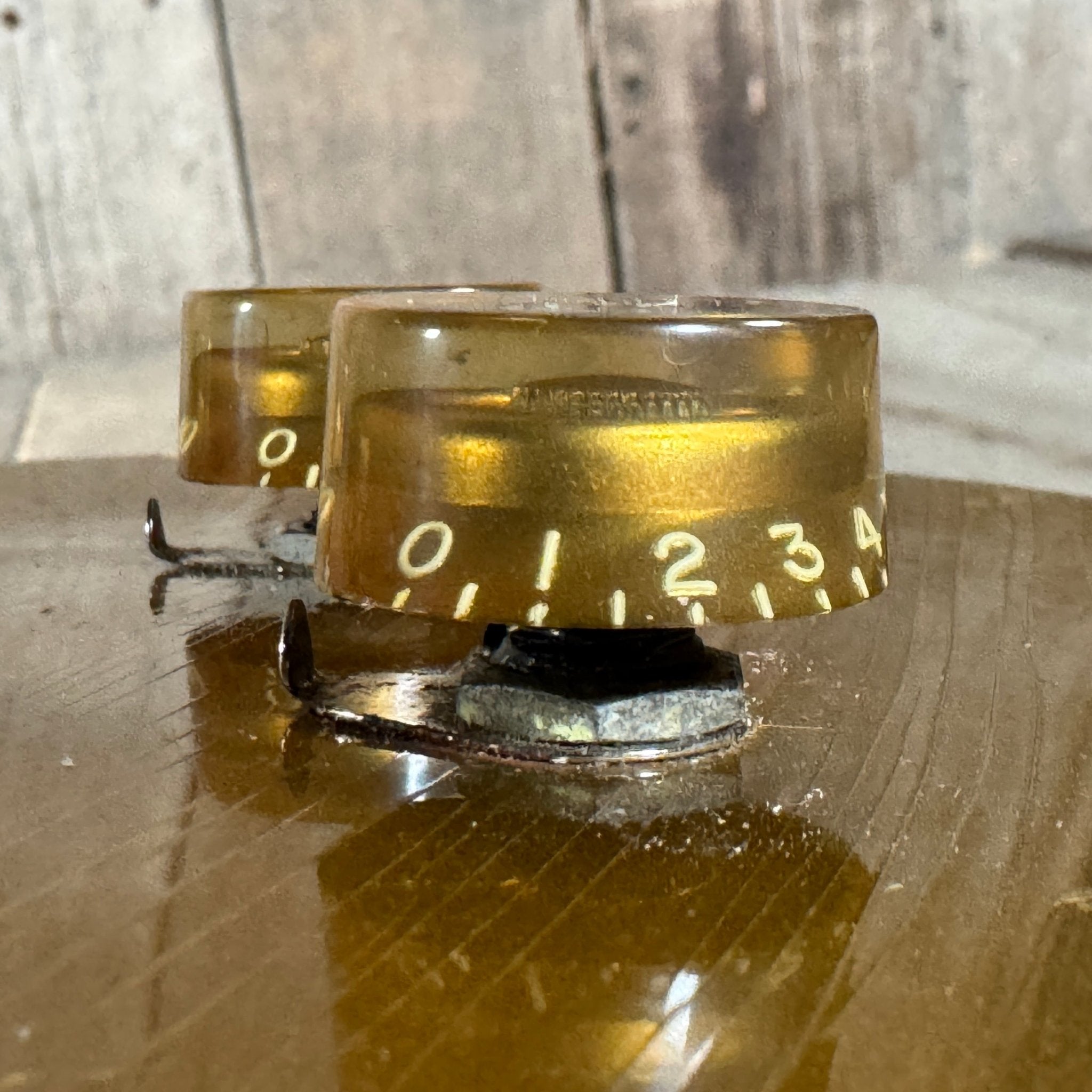 SOLD - Gibson Les Paul Standard Goldtop All Gold 1954 - Mahar's Vintage Guitars