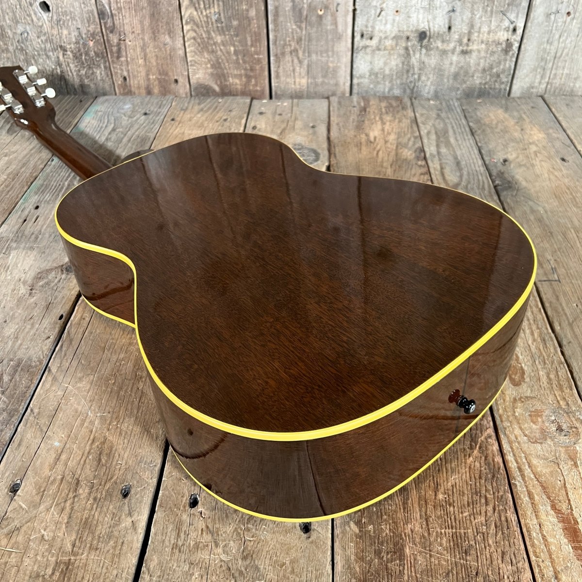 SOLD - Gibson LG - 1 1963 Sunburst - Mahar's Vintage Guitars