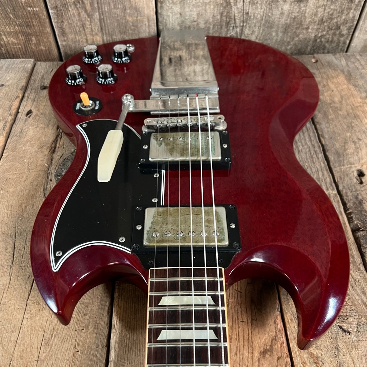SOLD - Gibson LP SG Standard Authentic Custom Art & Historic '62 2005 Cherry - Mahar's Vintage Guitars