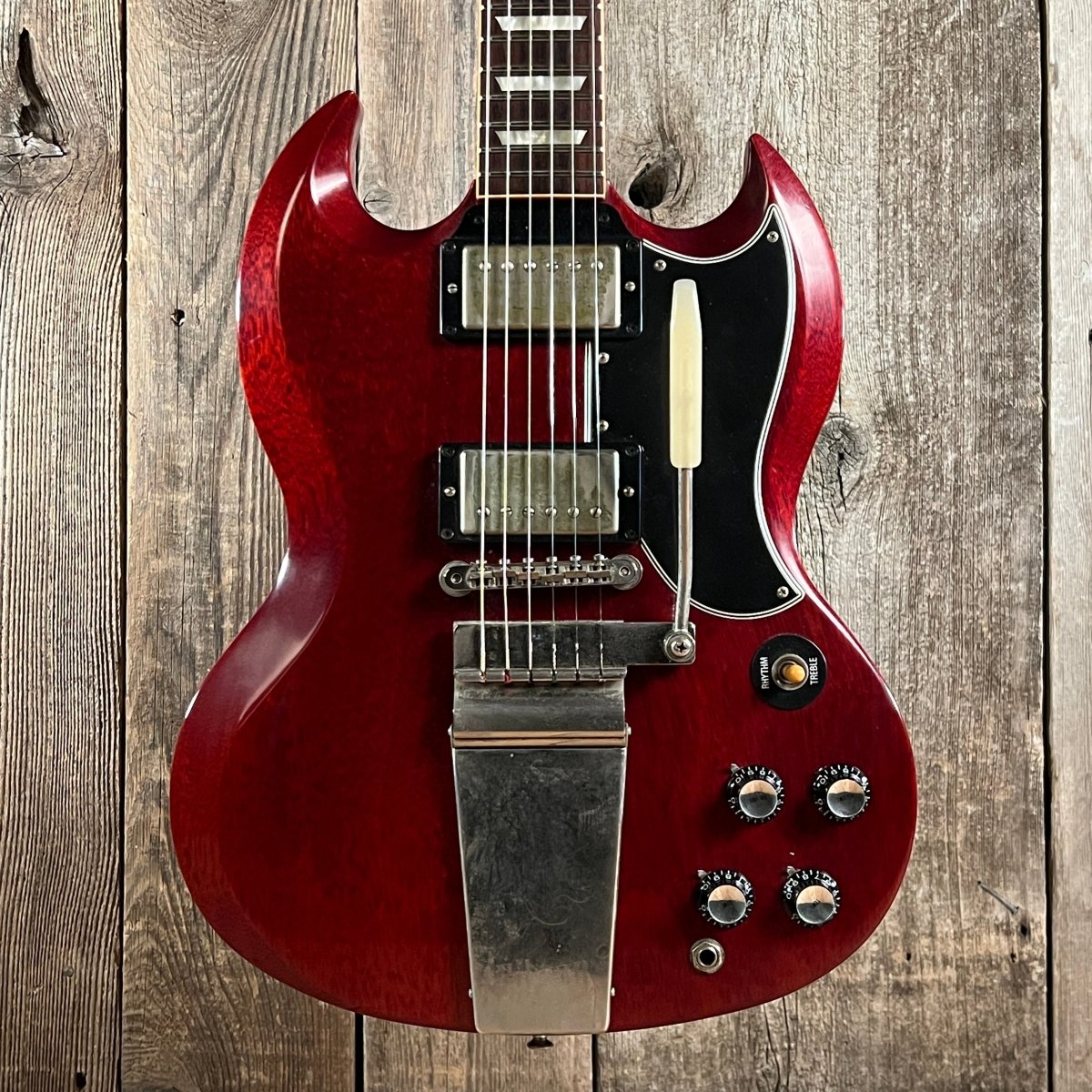 SOLD - Gibson LP SG Standard Authentic Custom Art & Historic '62 2005 Cherry - Mahar's Vintage Guitars