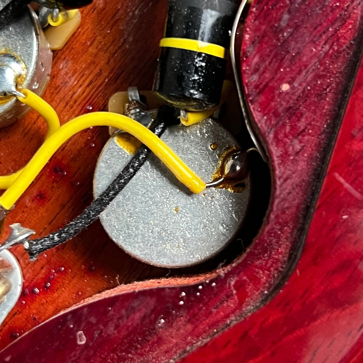 SOLD - Gibson LP SG Standard Authentic Custom Art & Historic '62 2005 Cherry - Mahar's Vintage Guitars