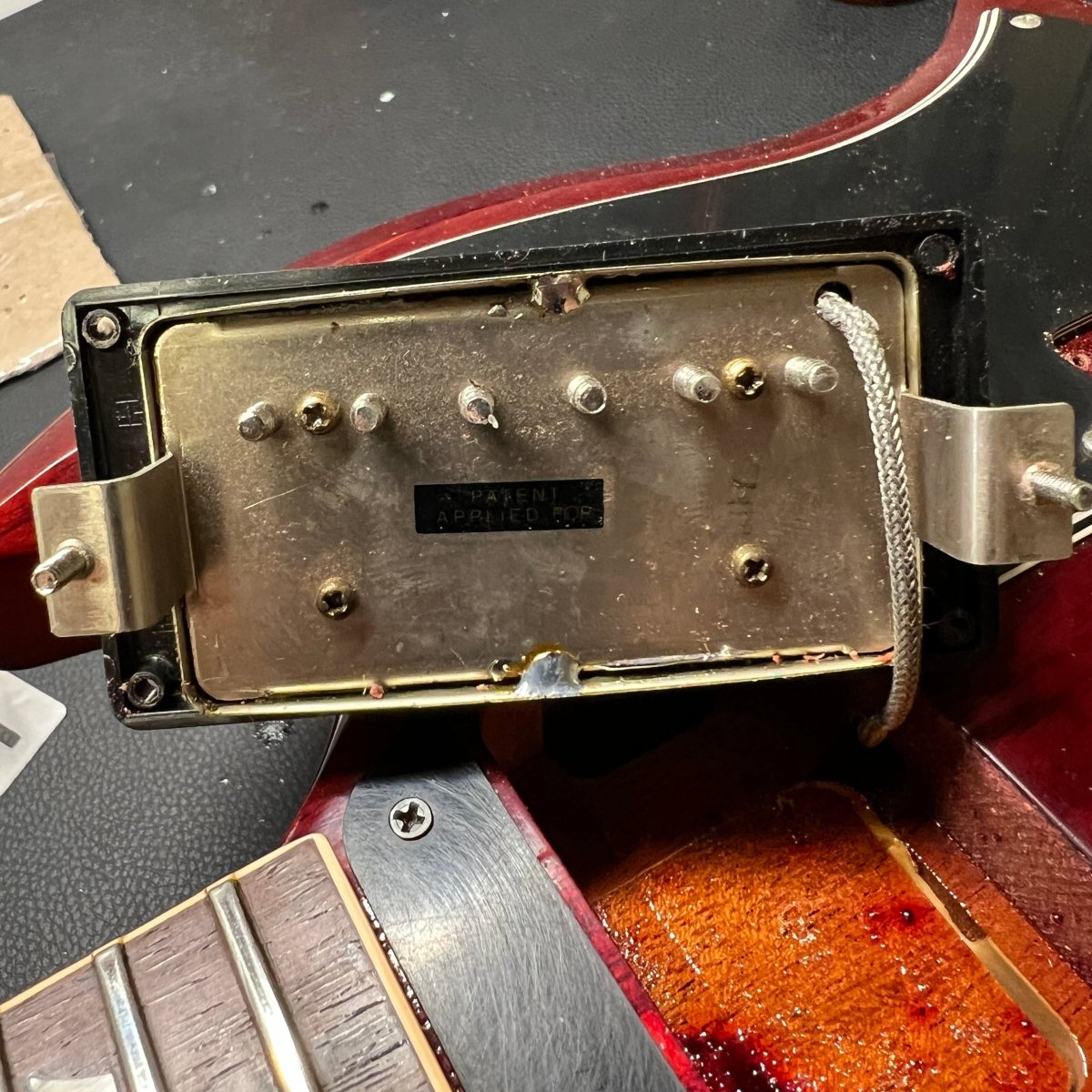 SOLD - Gibson LP SG Standard Authentic Custom Art & Historic '62 2005 Cherry - Mahar's Vintage Guitars