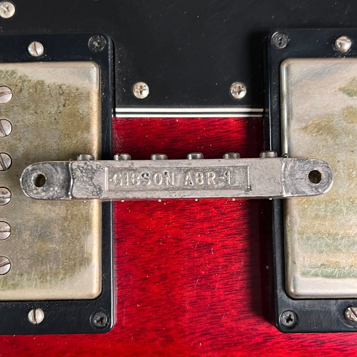 SOLD - Gibson LP SG Standard Authentic Custom Art & Historic '62 2005 Cherry - Mahar's Vintage Guitars