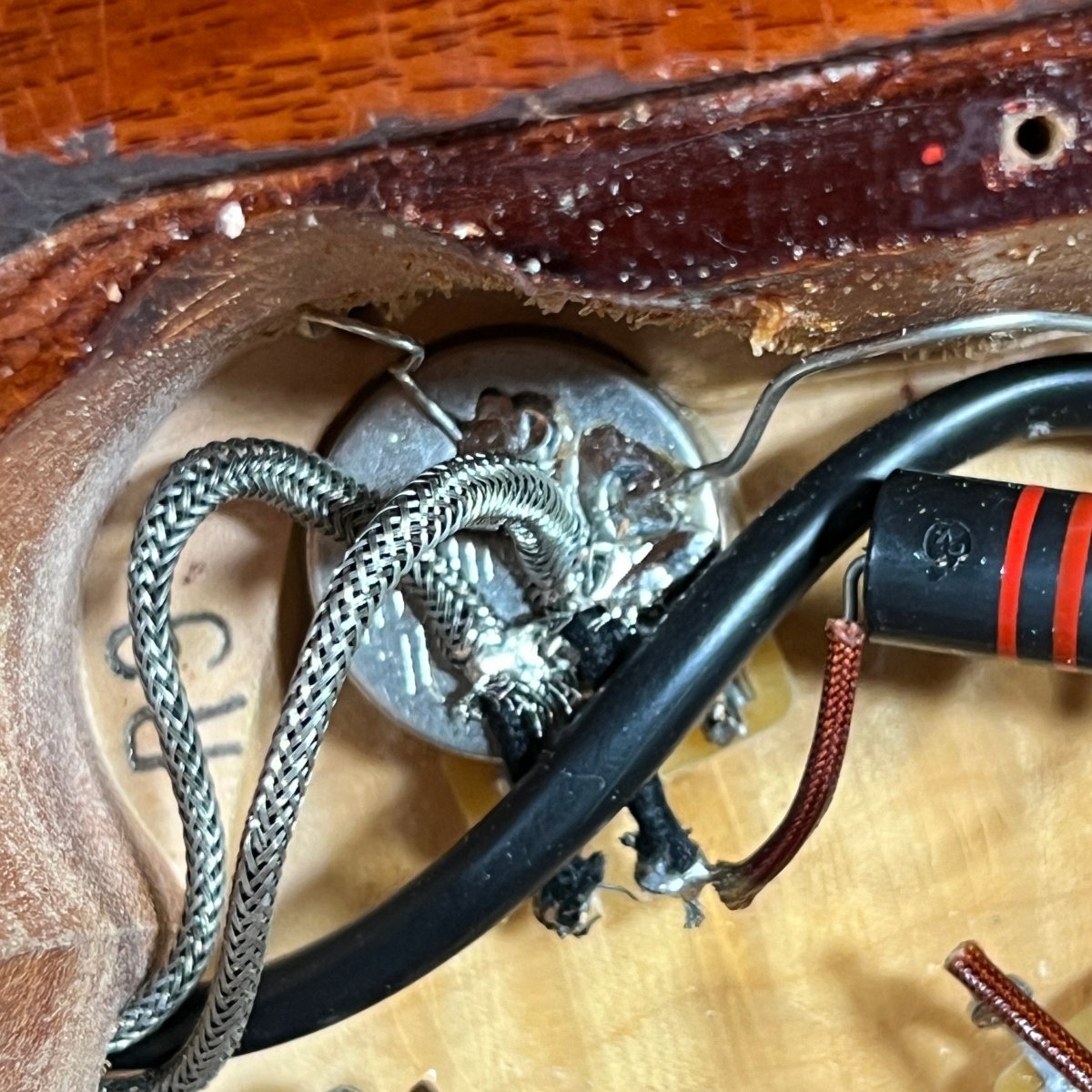 SOLD - Gibson Murphy Lab Les Paul Standard R9 Custom Shop Heavy Aged 2022 Sunburst - Mahar's Vintage Guitars