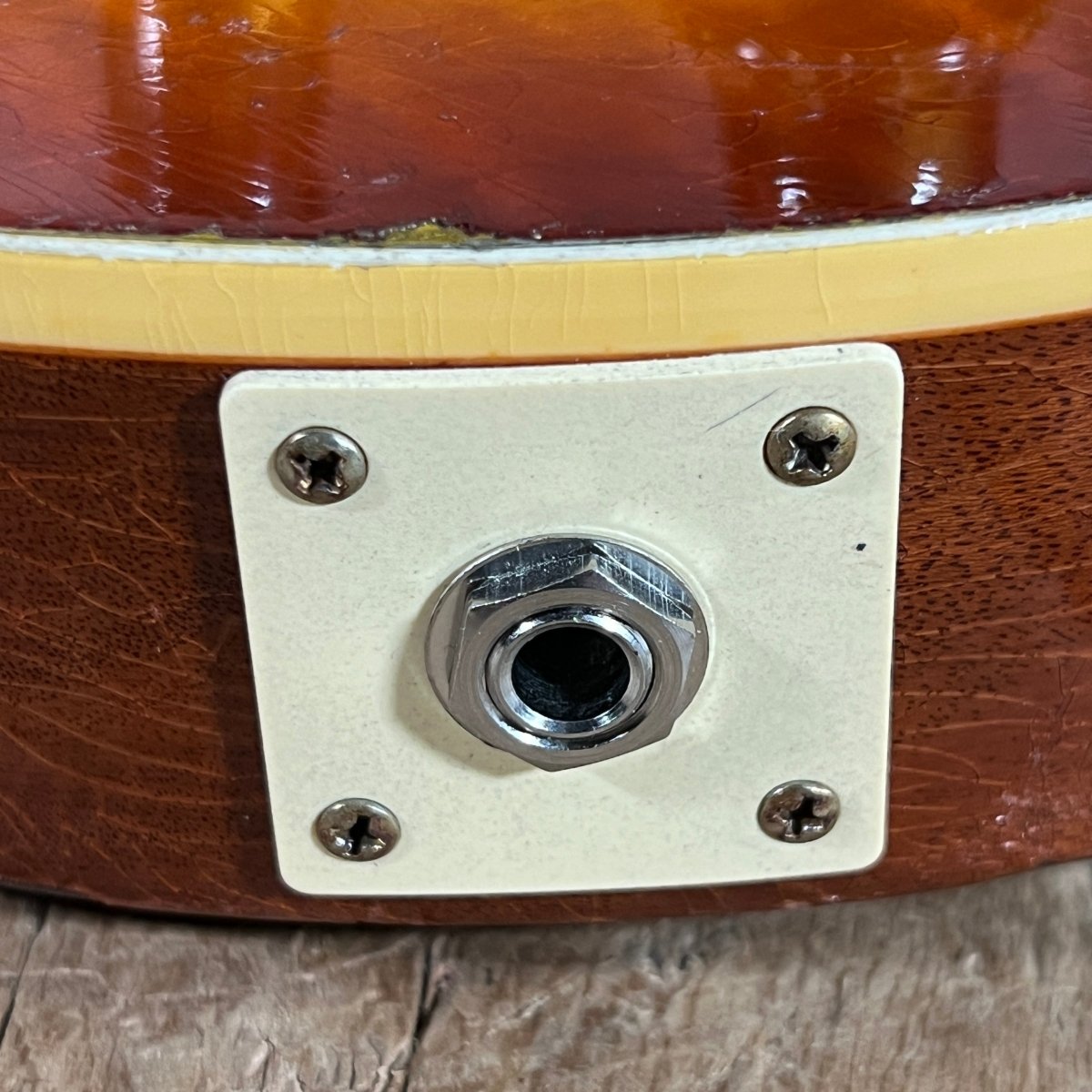 SOLD - Gibson Murphy Lab Les Paul Standard R9 Custom Shop Heavy Aged 2022 Sunburst - Mahar's Vintage Guitars