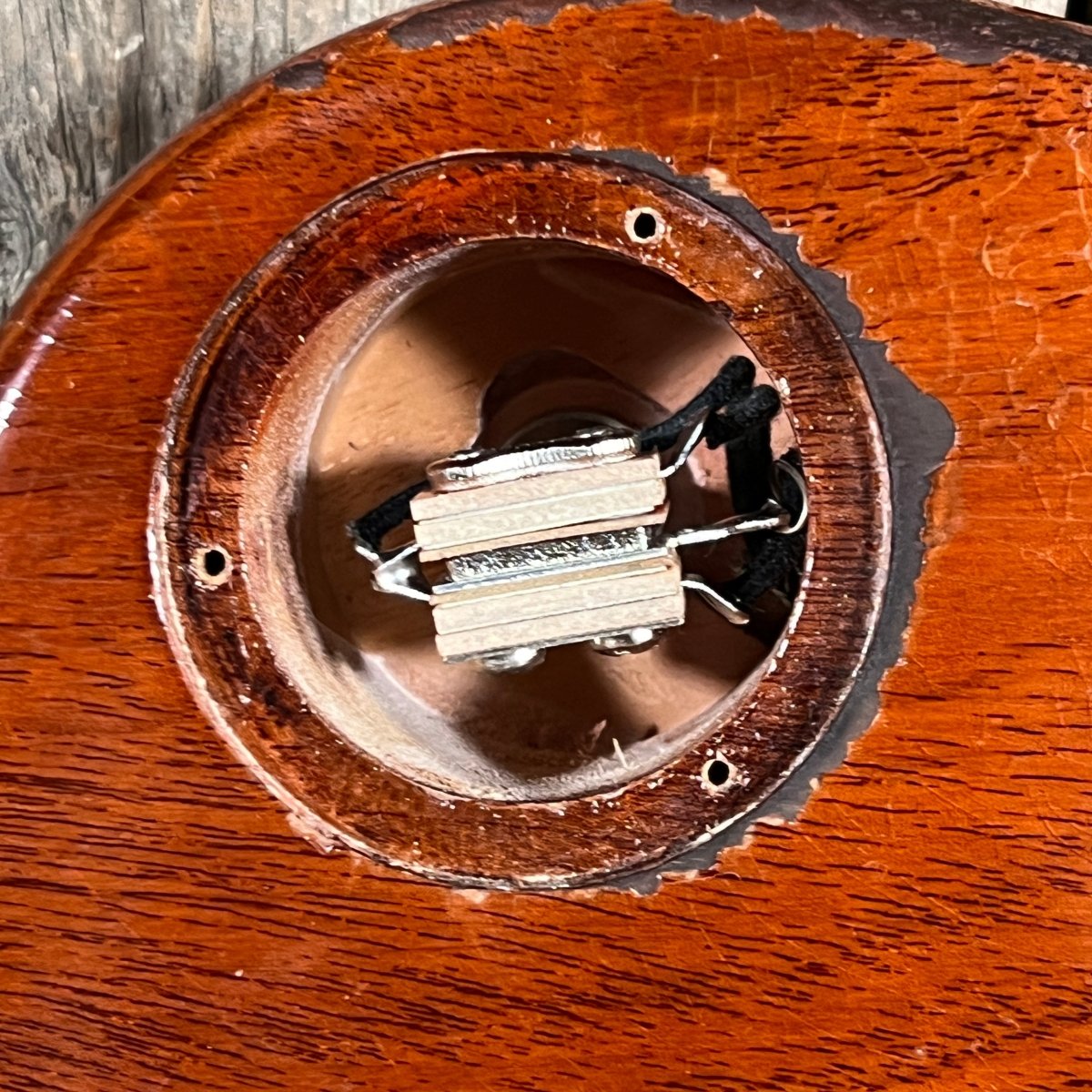 SOLD - Gibson Murphy Lab Les Paul Standard R9 Custom Shop Heavy Aged 2022 Sunburst - Mahar's Vintage Guitars