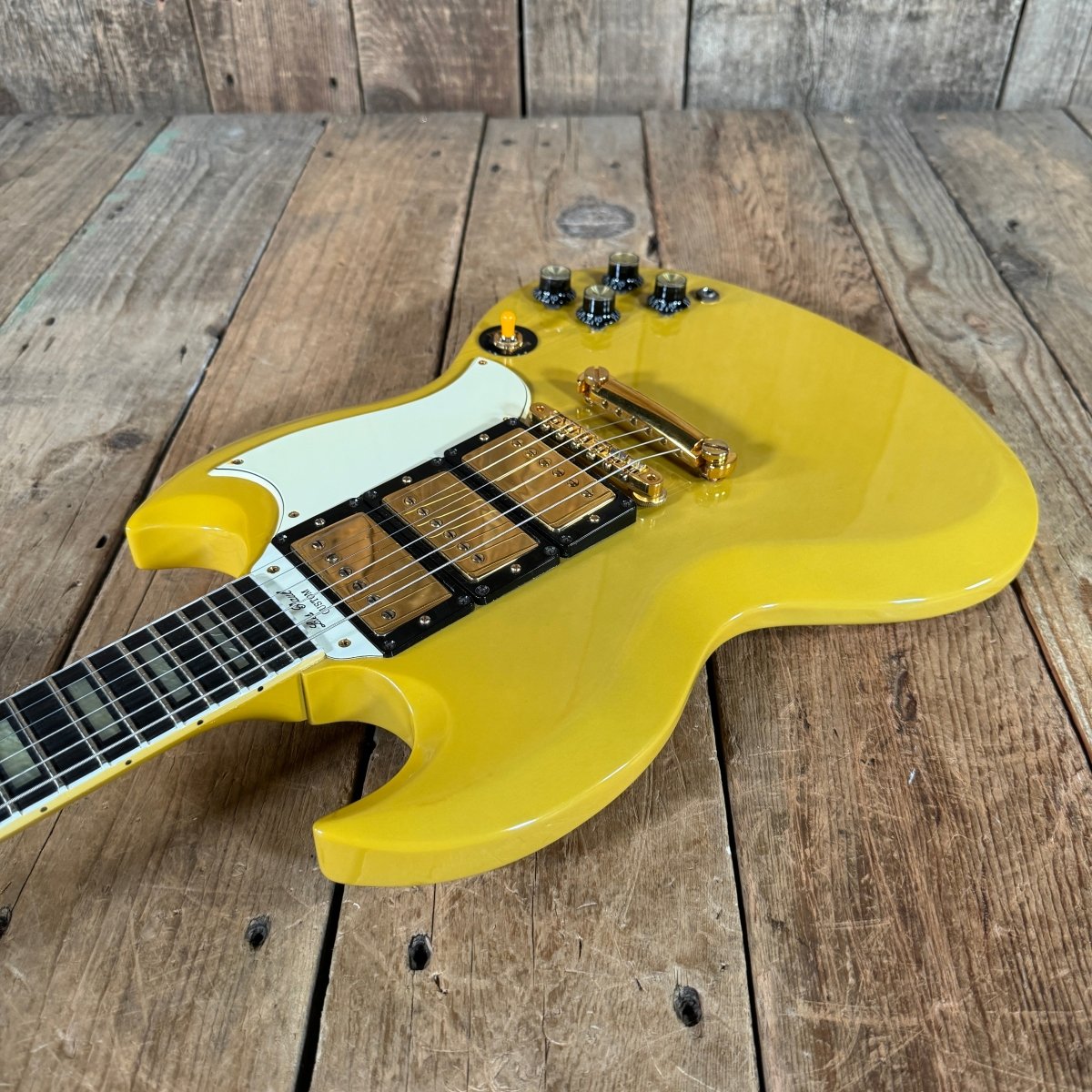 SOLD - Gibson SG Custom 1961 30th Anniversary Limited Edition TV Yellow 1991 - Mahar's Vintage Guitars