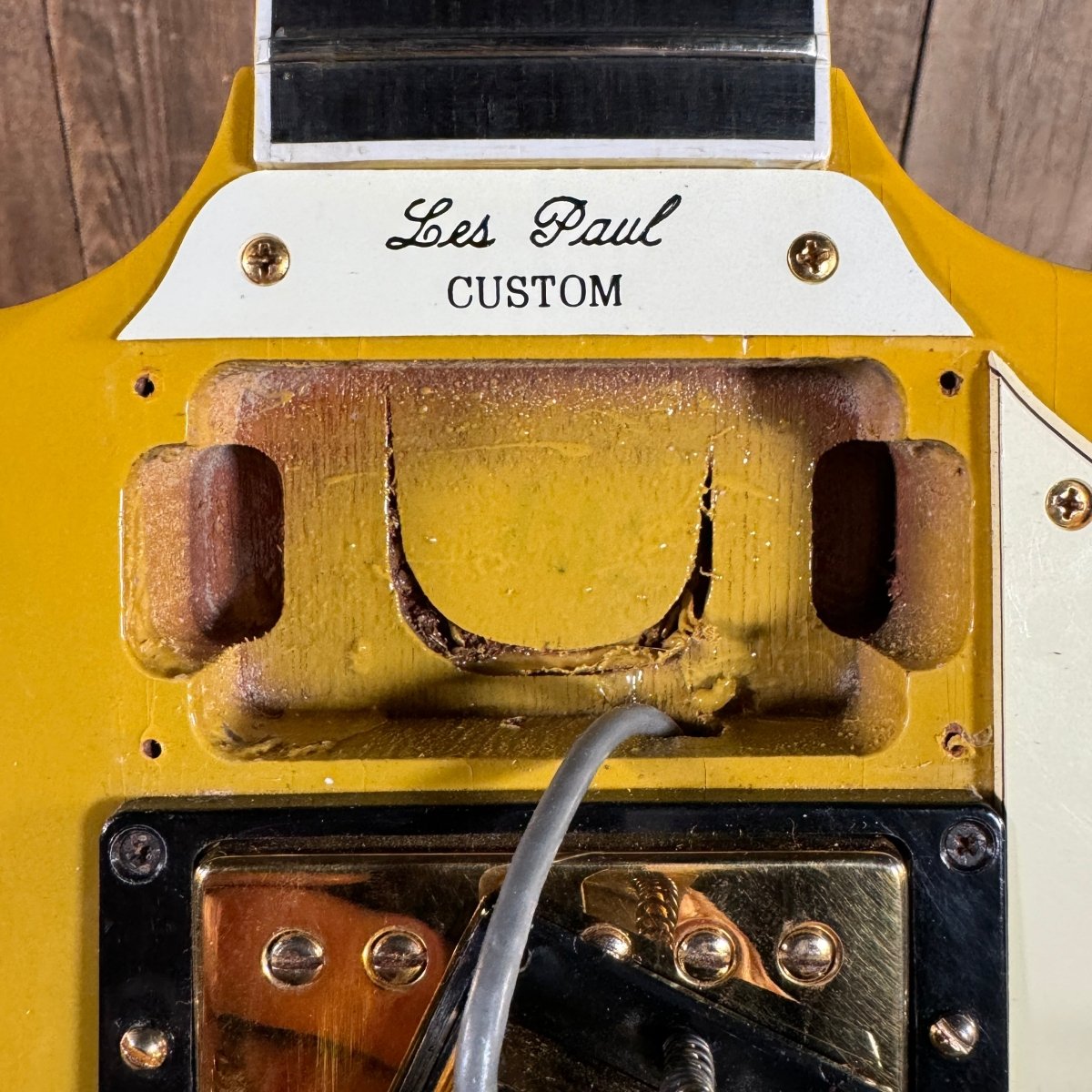 SOLD - Gibson SG Custom 1961 30th Anniversary Limited Edition TV Yellow 1991 - Mahar's Vintage Guitars