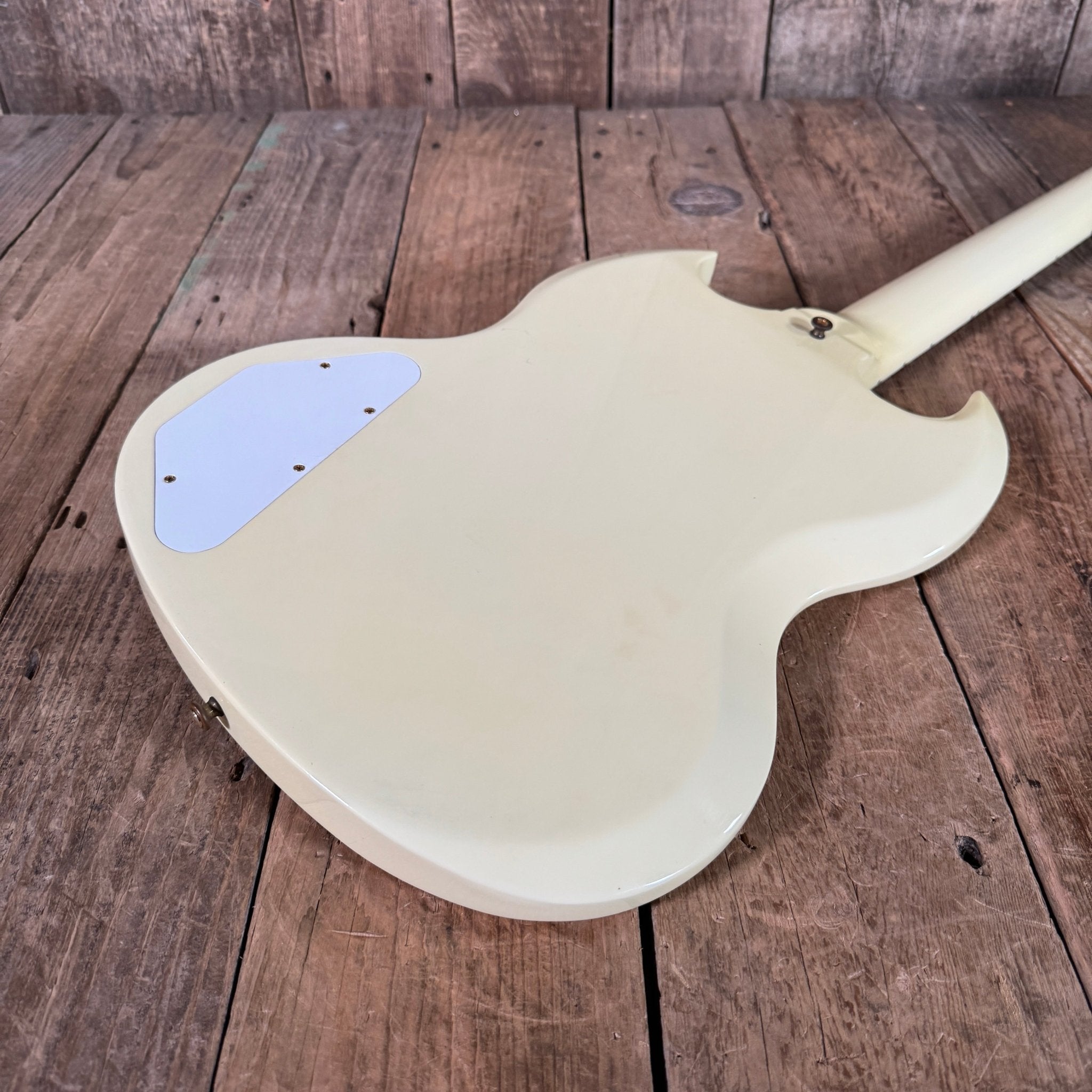 SOLD - Gibson SG Les Paul Custom '63 Custom Art & Historic Alpine White Maestro Vibrola 2003 - Mahar's Vintage Guitars