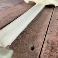 SOLD - Gibson SG Les Paul Custom '63 Custom Art & Historic Alpine White Maestro Vibrola 2003 - Mahar's Vintage Guitars