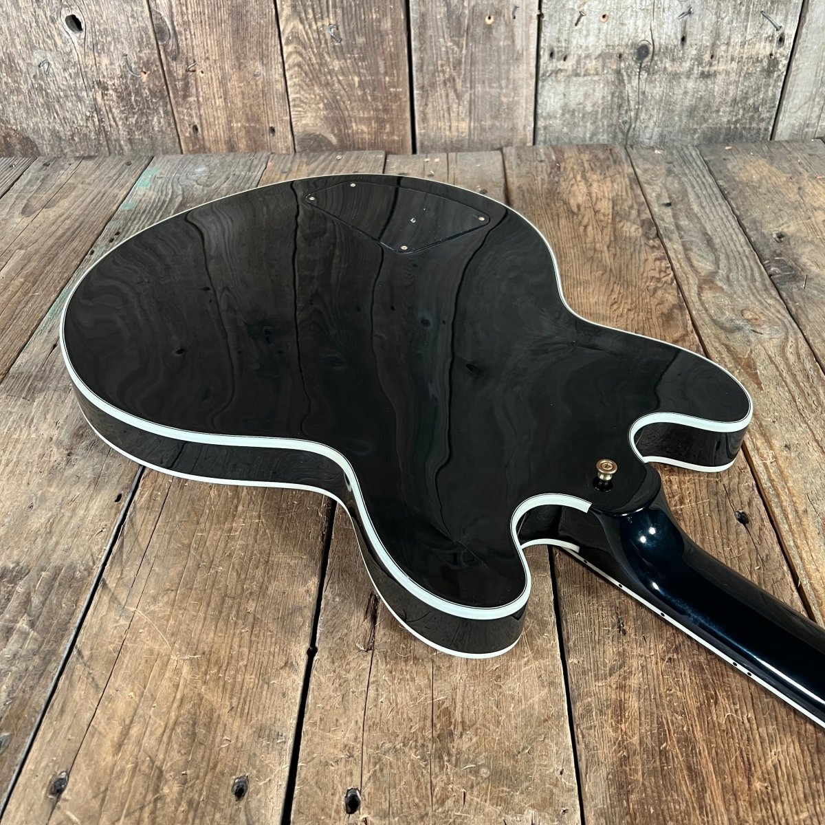 SOLD - Gibson Signed Lucille Signature Rare Edition BB King Signature w/ inlaid signature 2001 Black - Mahar's Vintage Guitars