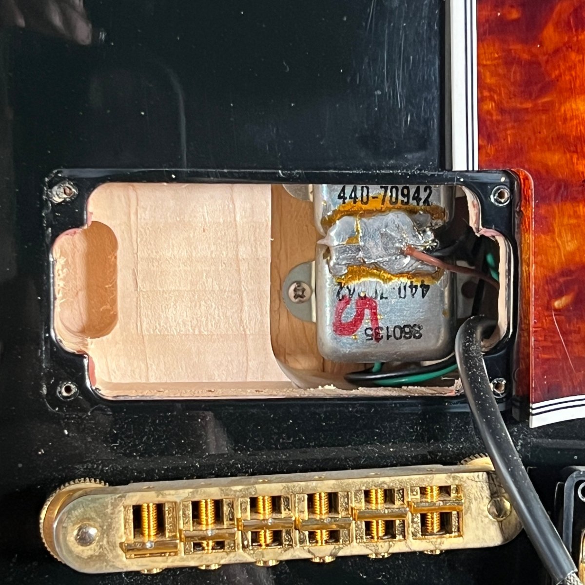 SOLD - Gibson Signed Lucille Signature Rare Edition BB King Signature w/ inlaid signature 2001 Black - Mahar's Vintage Guitars