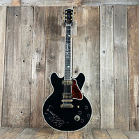 SOLD - Gibson Signed Lucille Signature Rare Edition BB King Signature w/ inlaid signature 2001 Black - Mahar's Vintage Guitars