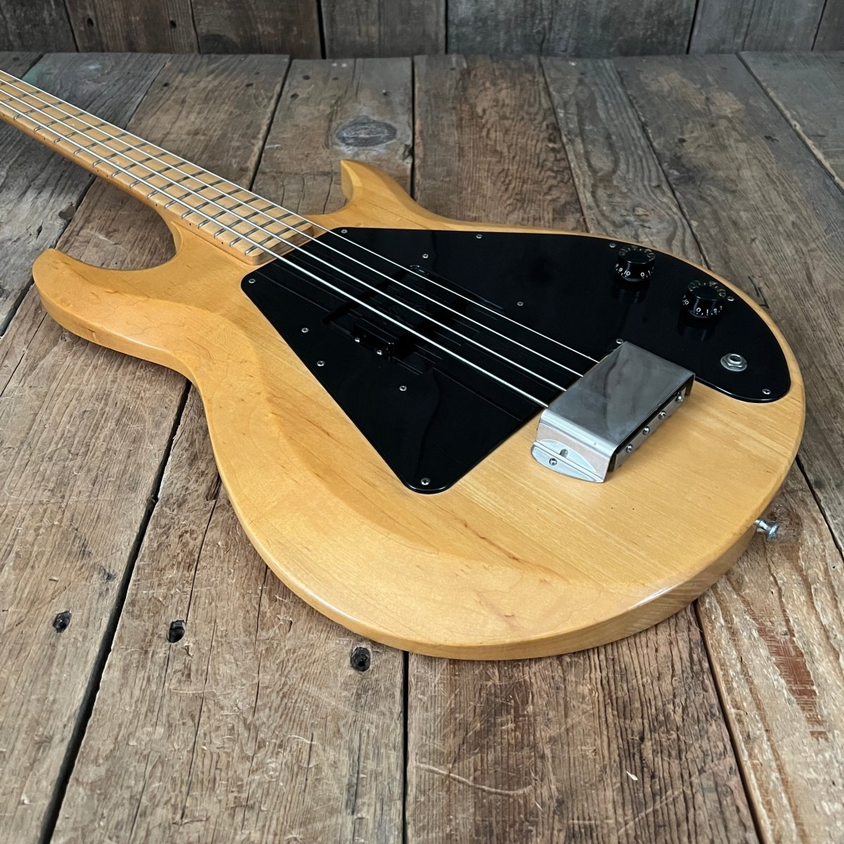 SOLD - Gibson The Grabber 1976 Natural Bass Guitar - Mahar's Vintage Guitars