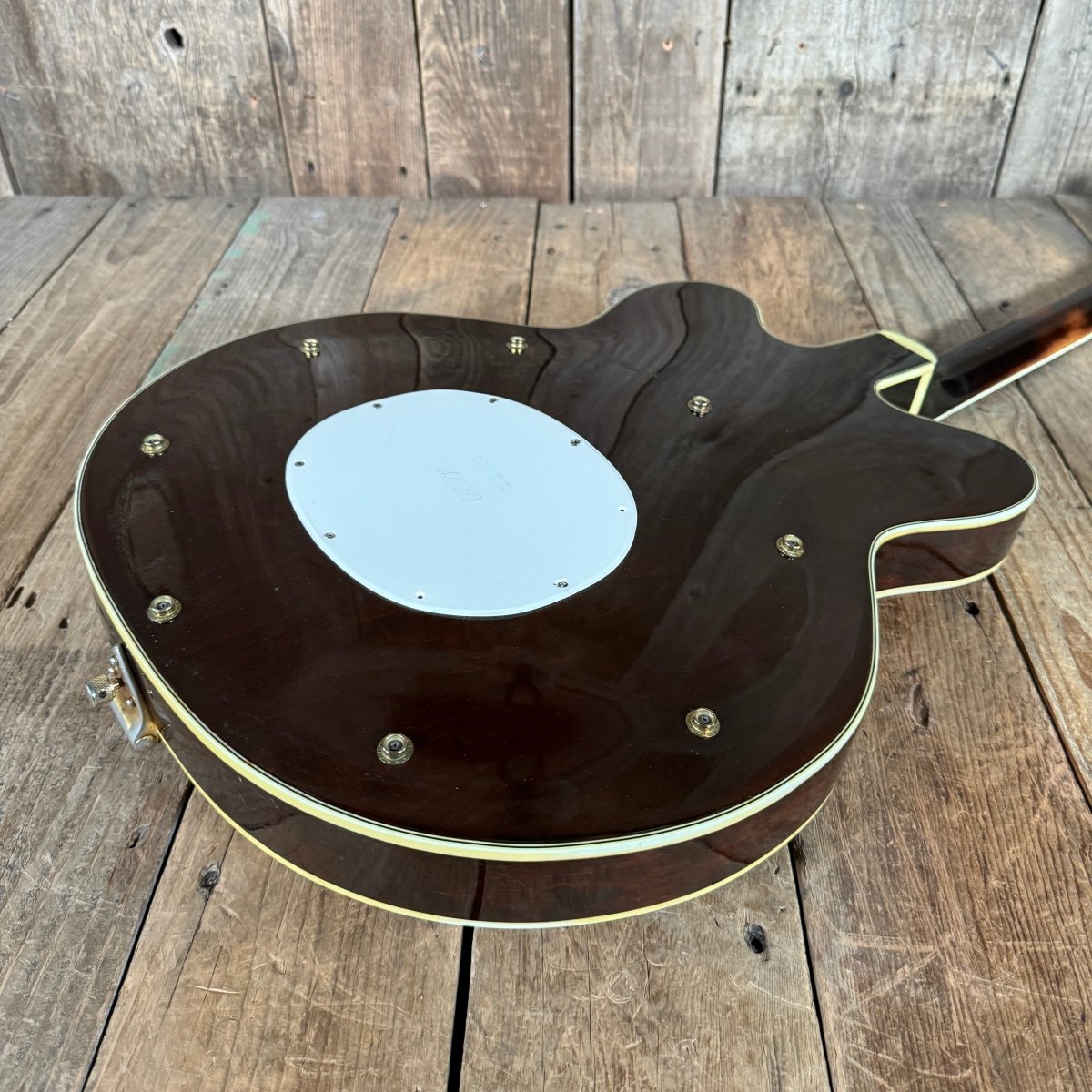 SOLD - Gretsch 6122 Chet Atkins Country Gentleman 1964 Walnut - Mahar's Vintage Guitars