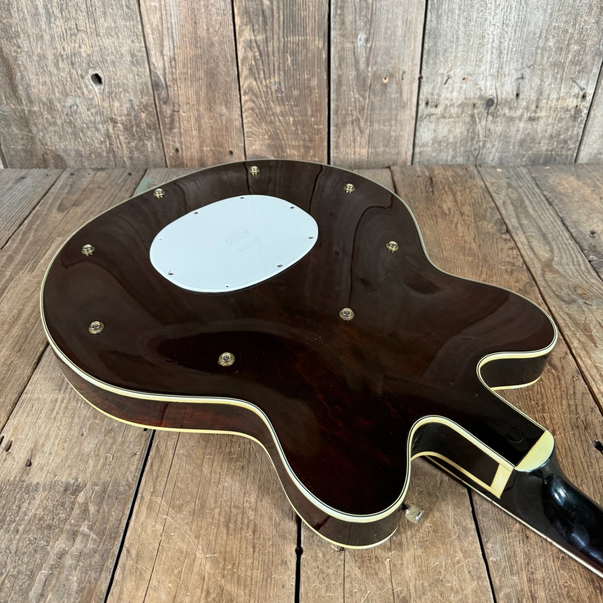 SOLD - Gretsch 6122 Chet Atkins Country Gentleman 1964 Walnut - Mahar's Vintage Guitars