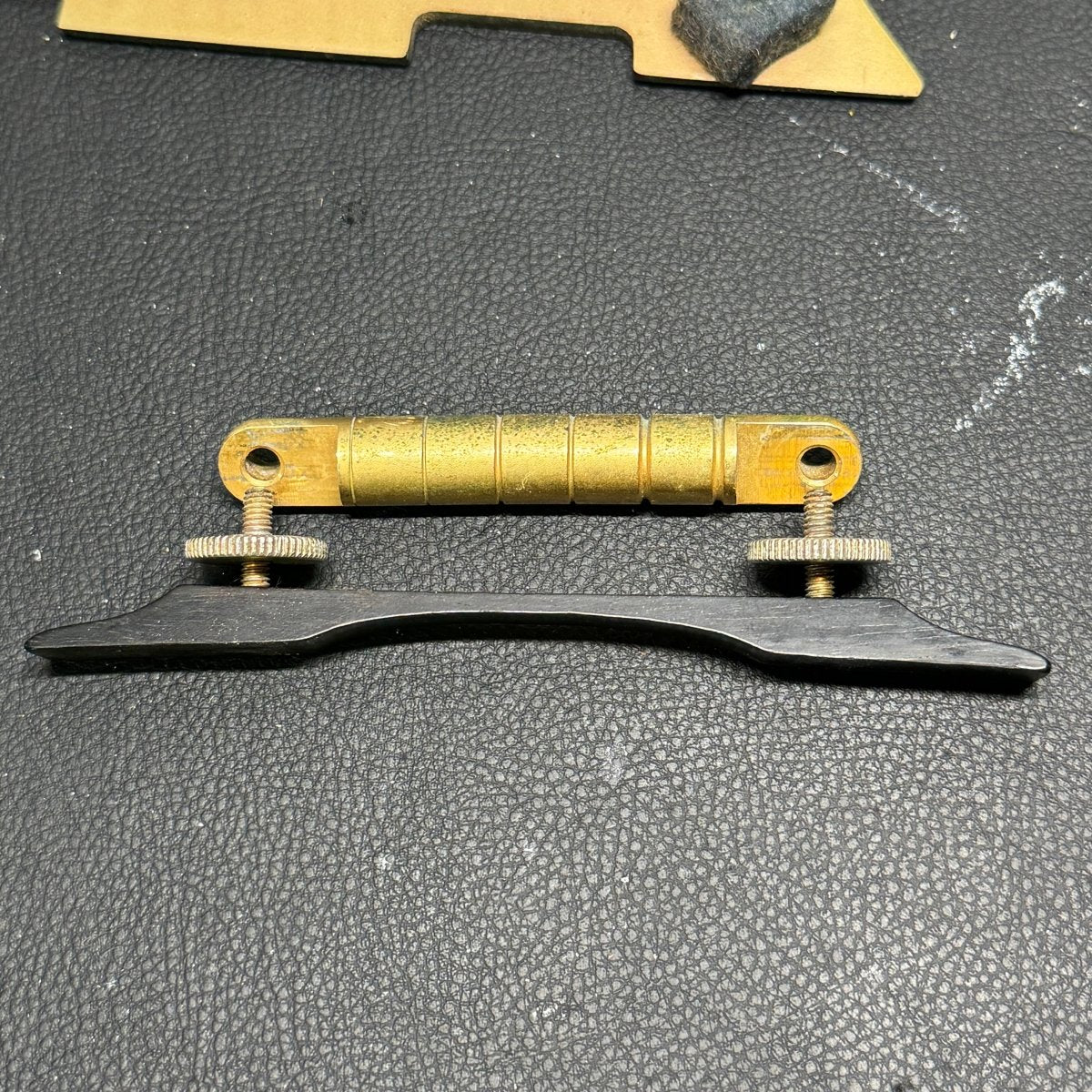 SOLD - Gretsch 6122 Chet Atkins Country Gentleman 1964 Walnut - Mahar's Vintage Guitars