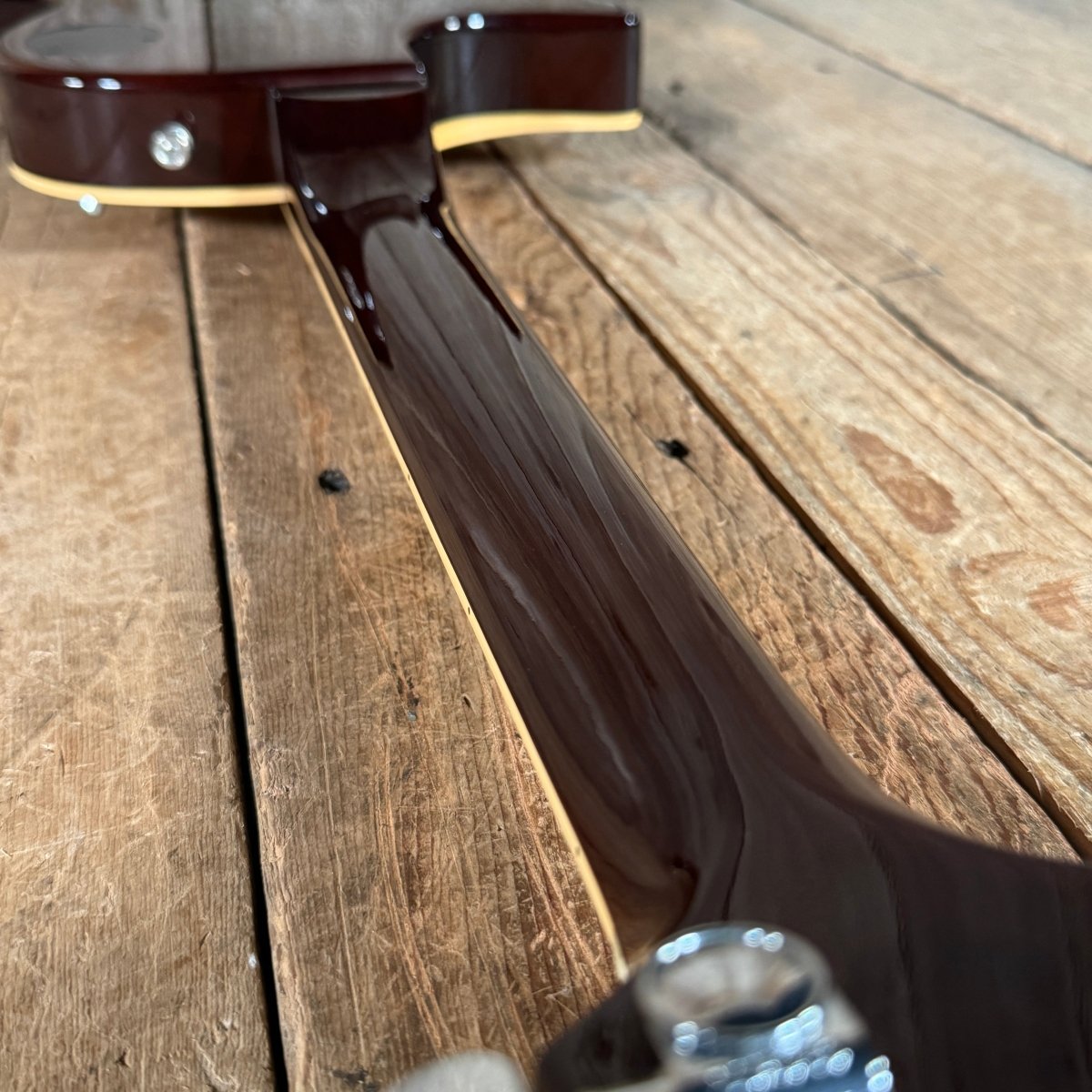 SOLD - Guild Bluesbird 1999 Natural - Mahar's Vintage Guitars