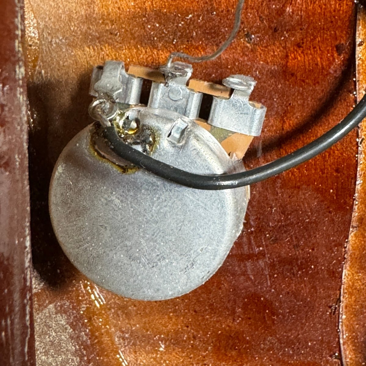 SOLD - Guild Bluesbird 1999 Natural - Mahar's Vintage Guitars