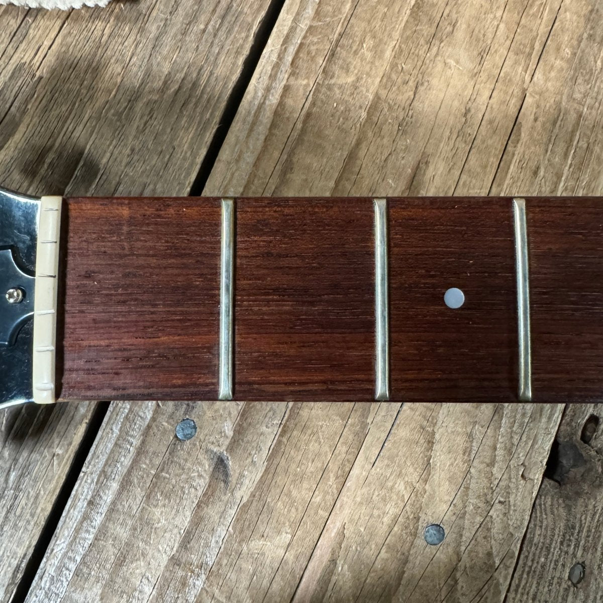 SOLD - Guild Bluesbird P - 90 Blues 90 2000 Cherry - Mahar's Vintage Guitars