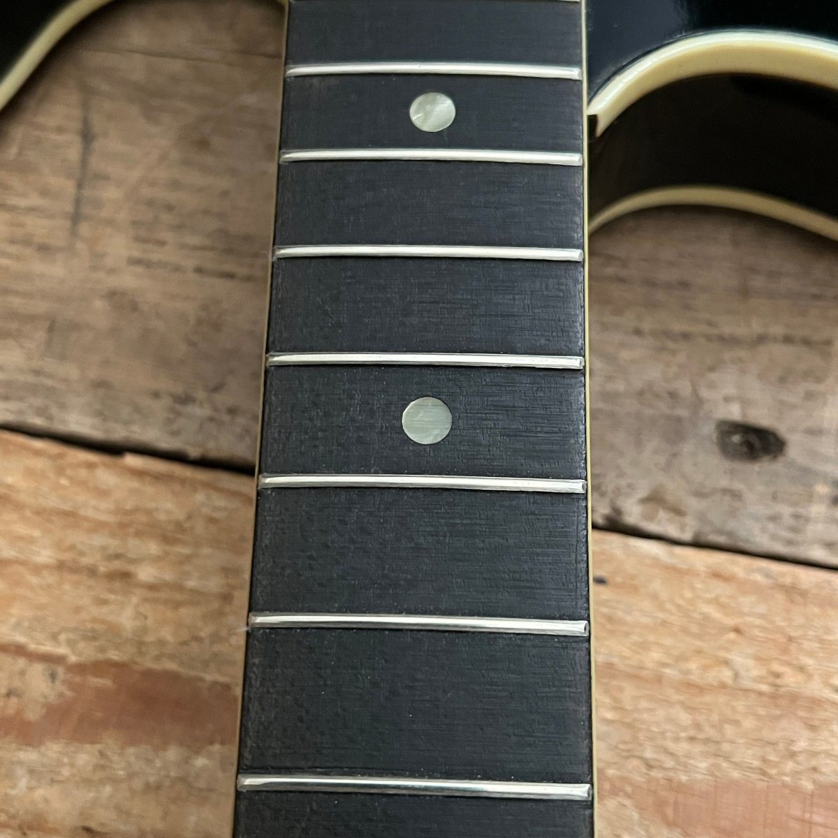 SOLD - Harmony H - 66 Vibra Jet 1963 Red Burst - Mahar's Vintage Guitars