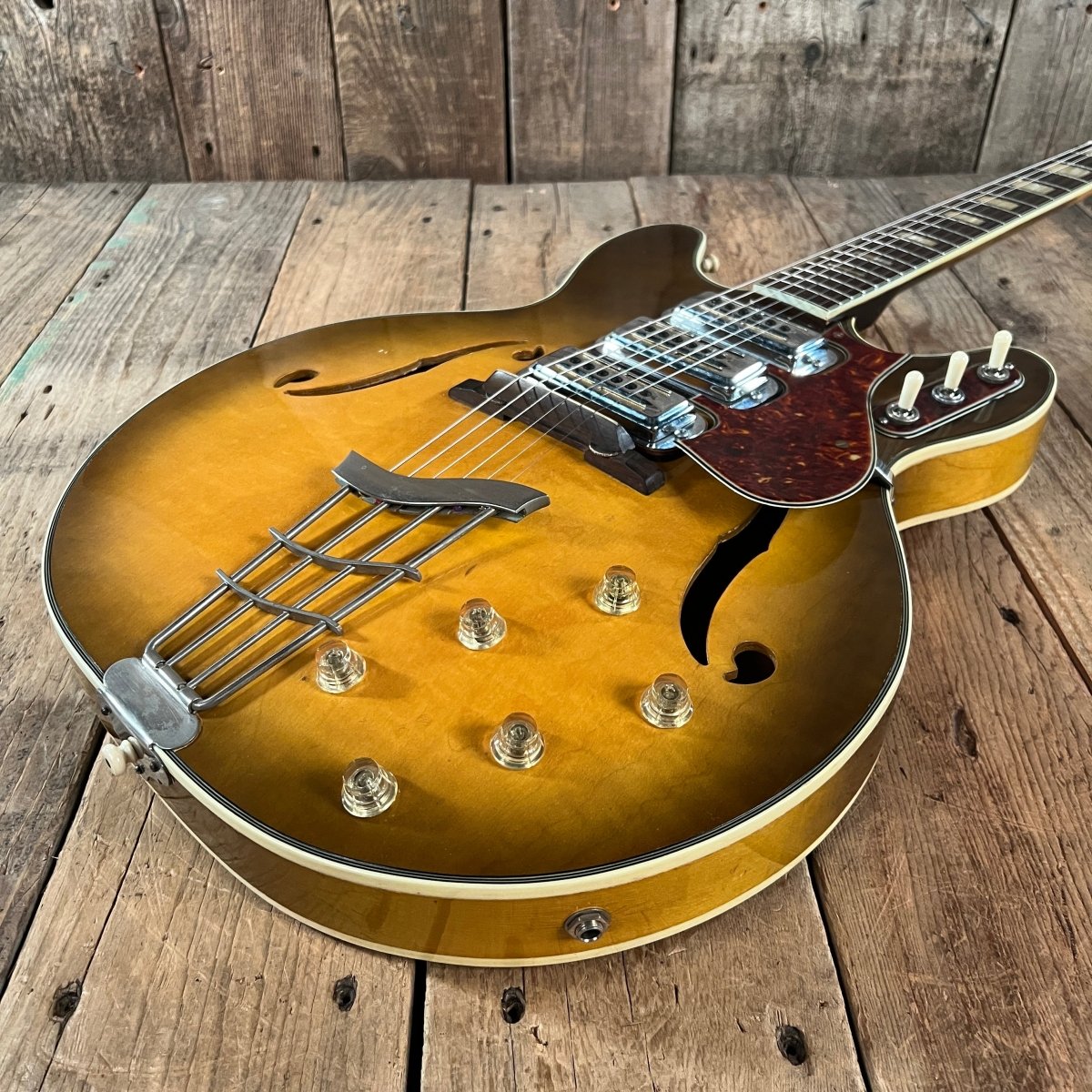 SOLD - Harmony H - 75 1960 through 1963 Honey Burst - Mahar's Vintage Guitars