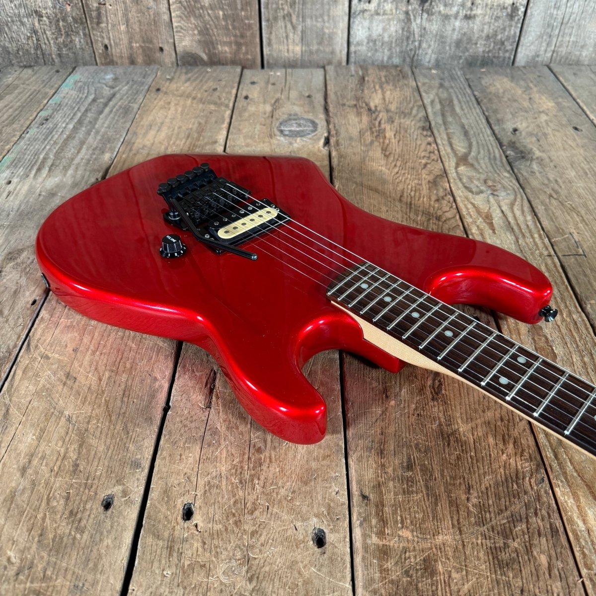 SOLD - Kramer Baretta 1984 Candy Apple Red - Mahar's Vintage Guitars