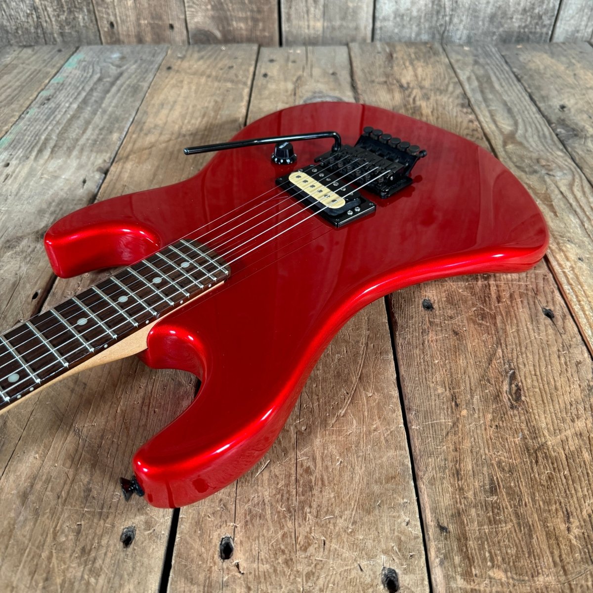 SOLD - Kramer Baretta 1984 Candy Apple Red - Mahar's Vintage Guitars